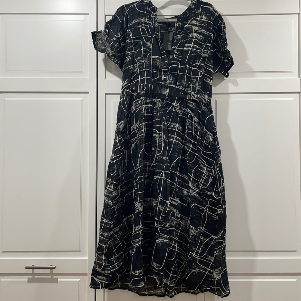 Massimo plus size XL women’s dress black with synched waist detail